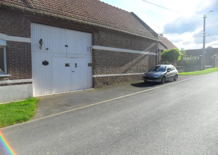 Le Clos Des Tracteurs D'Antan Lägenhet Fontaine-sous-Montdidier
